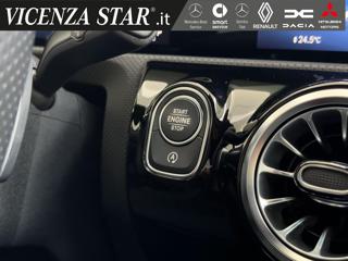 MERCEDES-BENZ A 220 usata, con Luci diurne LED