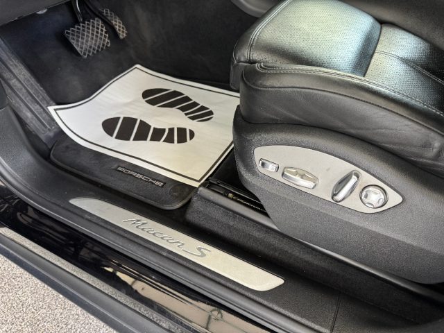 PORSCHE Macan usata 27