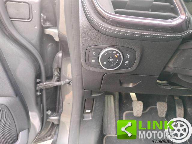 FORD Fiesta usata, con Specchietti laterali elettrici