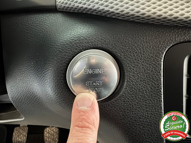 MERCEDES-BENZ B 180 usata, con Vetri oscurati
