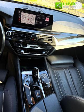 BMW 520 usata, con Telecamera per parcheggio assistito