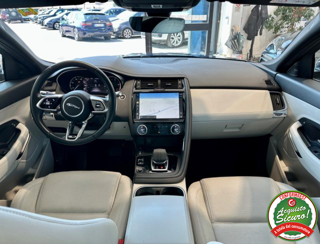 JAGUAR E-Pace usata, con Climatizzatore