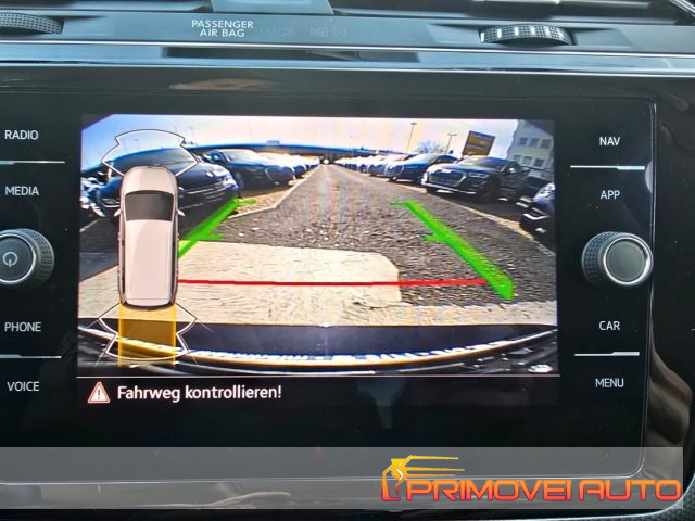 VOLKSWAGEN Touran usata, con Fendinebbia