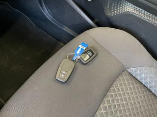 TOYOTA C-HR usata, con Touch screen