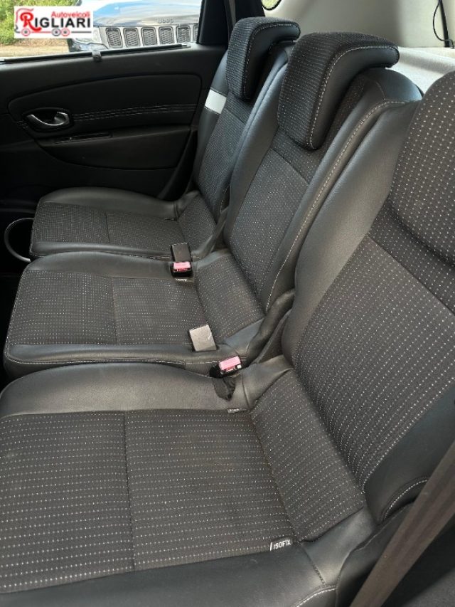 RENAULT Scenic usata 16