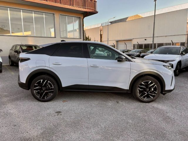 PEUGEOT 3008 usata, con Autoradio digitale