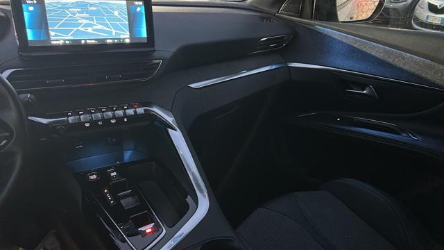 PEUGEOT 3008 usata, con Interni in pelle