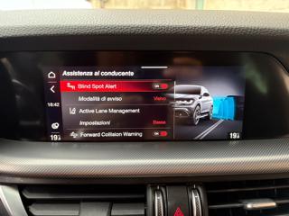 ALFA ROMEO Stelvio usata, con Portellone posteriore elettrico