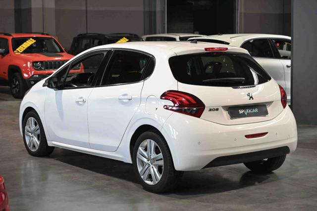 PEUGEOT 208 usata, con Boardcomputer