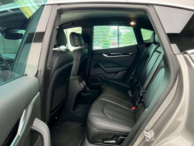 MASERATI Levante usata, con Interni in pelle