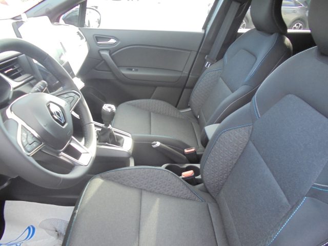 RENAULT Captur usata, con Telecamera per parcheggio assistito