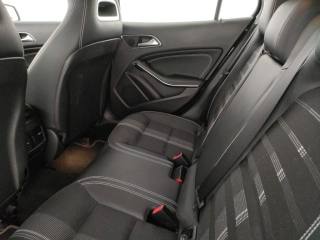 MERCEDES-BENZ GLA 180 usata, con Chiusura centralizzata