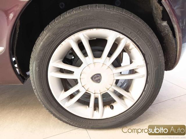 LANCIA Ypsilon usata 24