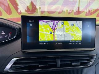 PEUGEOT 5008 usata, con Cerchi in lega
