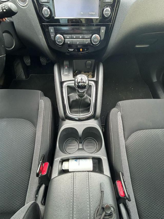 NISSAN Qashqai usata, con Fendinebbia