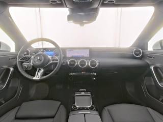 MERCEDES-BENZ A 180 usata, con Cerchi in lega