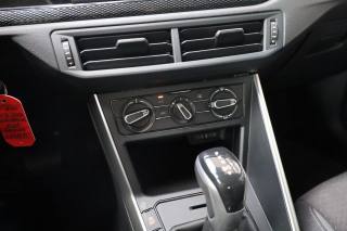 VOLKSWAGEN Taigo usata 65