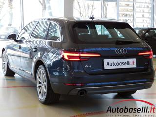 AUDI A4 usata, con Park Distance Control