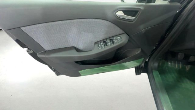RENAULT Clio usata, con Cruise Control