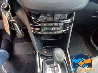 PEUGEOT 2008 usata, con Cruise Control