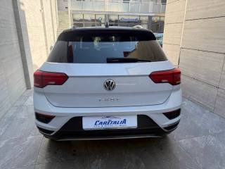 VOLKSWAGEN T-Roc usata, con Alzacristalli elettrici