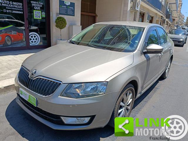 SKODA Octavia usata, con Volante in pelle
