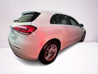 MERCEDES-BENZ A 180 usata, con Alzacristalli elettrici