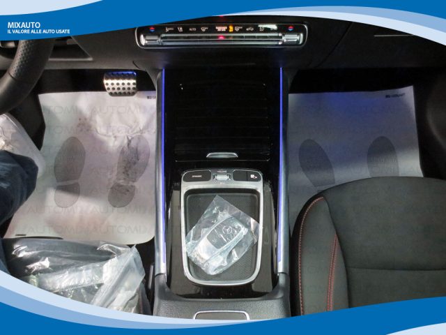 MERCEDES-BENZ GLA 200 usata, con Boardcomputer