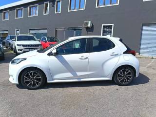 TOYOTA Yaris usata 3