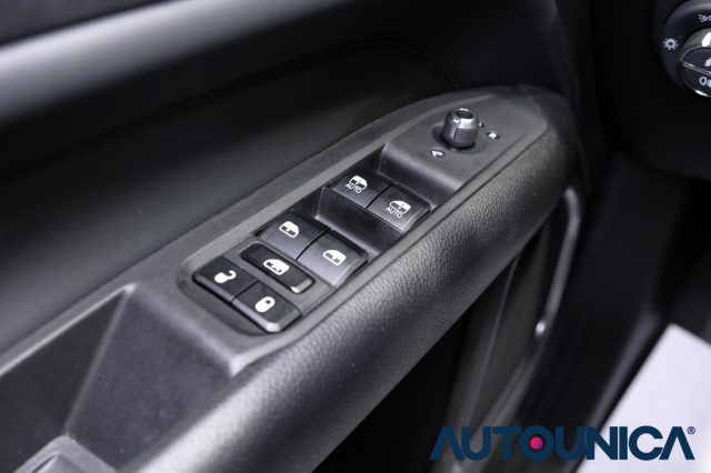 JEEP Compass usata, con Isofix