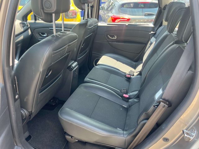 RENAULT Scenic usata, con Alzacristalli elettrici