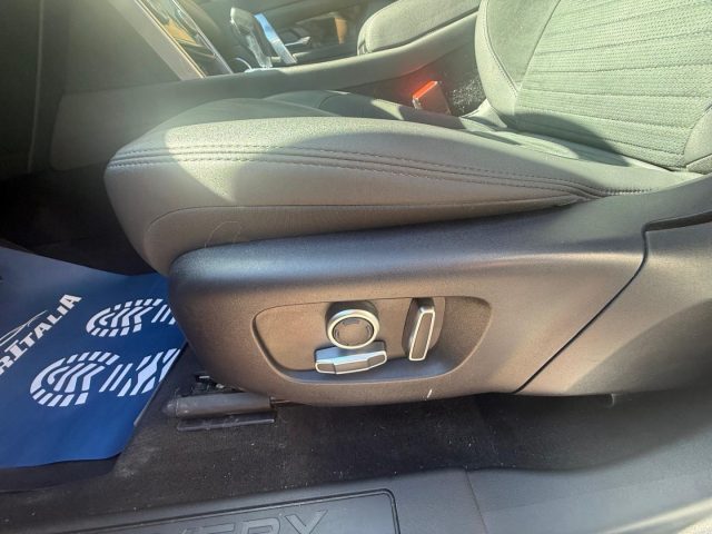 LAND ROVER Discovery Sport usata, con Fari LED