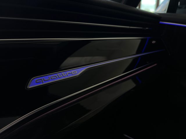 AUDI Q7 usata, con Park Distance Control