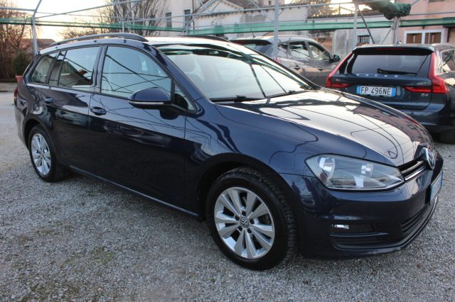 VOLKSWAGEN Golf Variant usata, con Airbag laterali