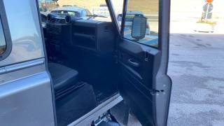 LAND ROVER Defender usata 17