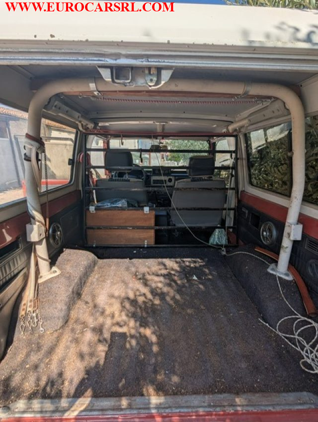 TOYOTA Land Cruiser usata 8