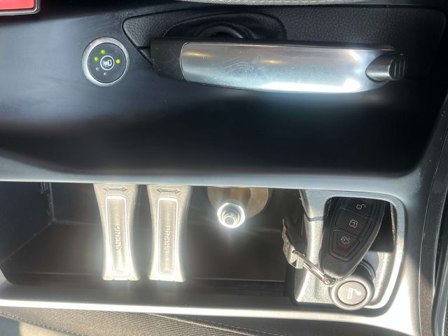 FORD C-Max usata, con Airbag