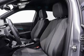 PEUGEOT 2008 usata, con Sistema di navigazione