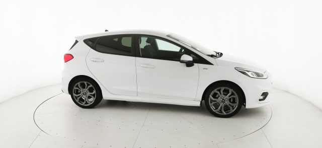 FORD Fiesta usata, con Touch screen