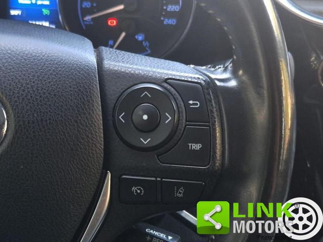 TOYOTA Auris usata, con Specchietti laterali elettrici