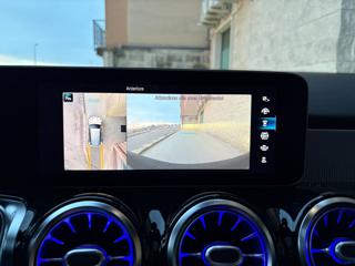 MERCEDES-BENZ GLB 200 usata, con Controllo vocale