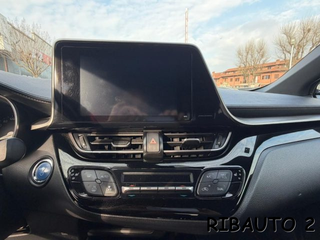 TOYOTA C-HR usata, con Alzacristalli elettrici