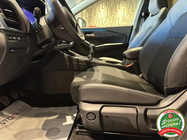 NISSAN Qashqai usata, con Fari LED