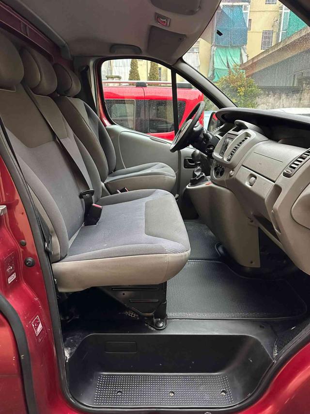 OPEL Vivaro usata 11