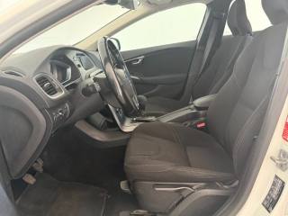 VOLVO V40 usata 18