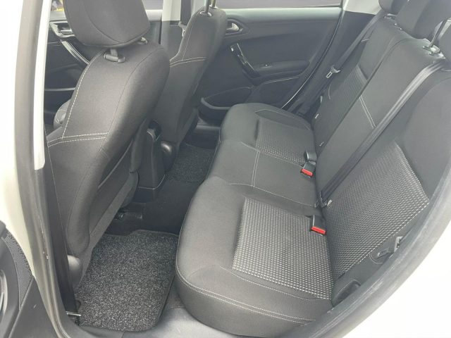 PEUGEOT 208 usata, con Isofix