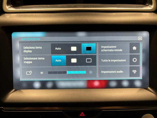JAGUAR E-Pace usata, con USB