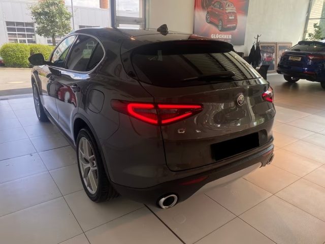 ALFA ROMEO Stelvio usata, con Airbag Passeggero
