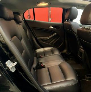 MERCEDES-BENZ GLA 200 usata, con Interni in pelle