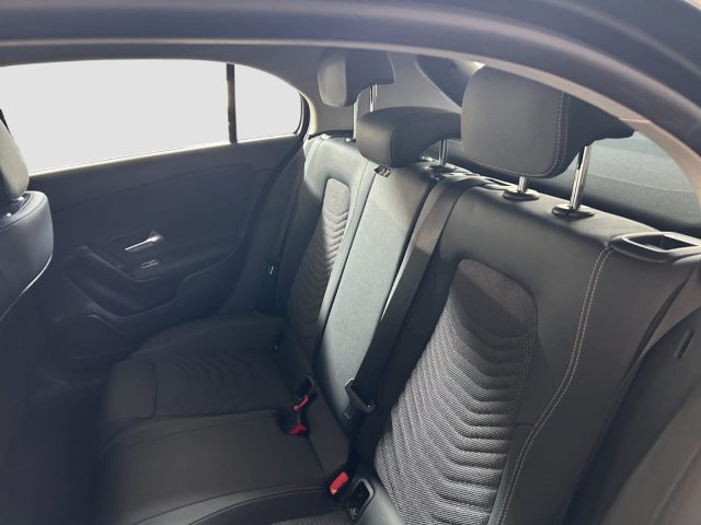 MERCEDES-BENZ A 180 usata 13